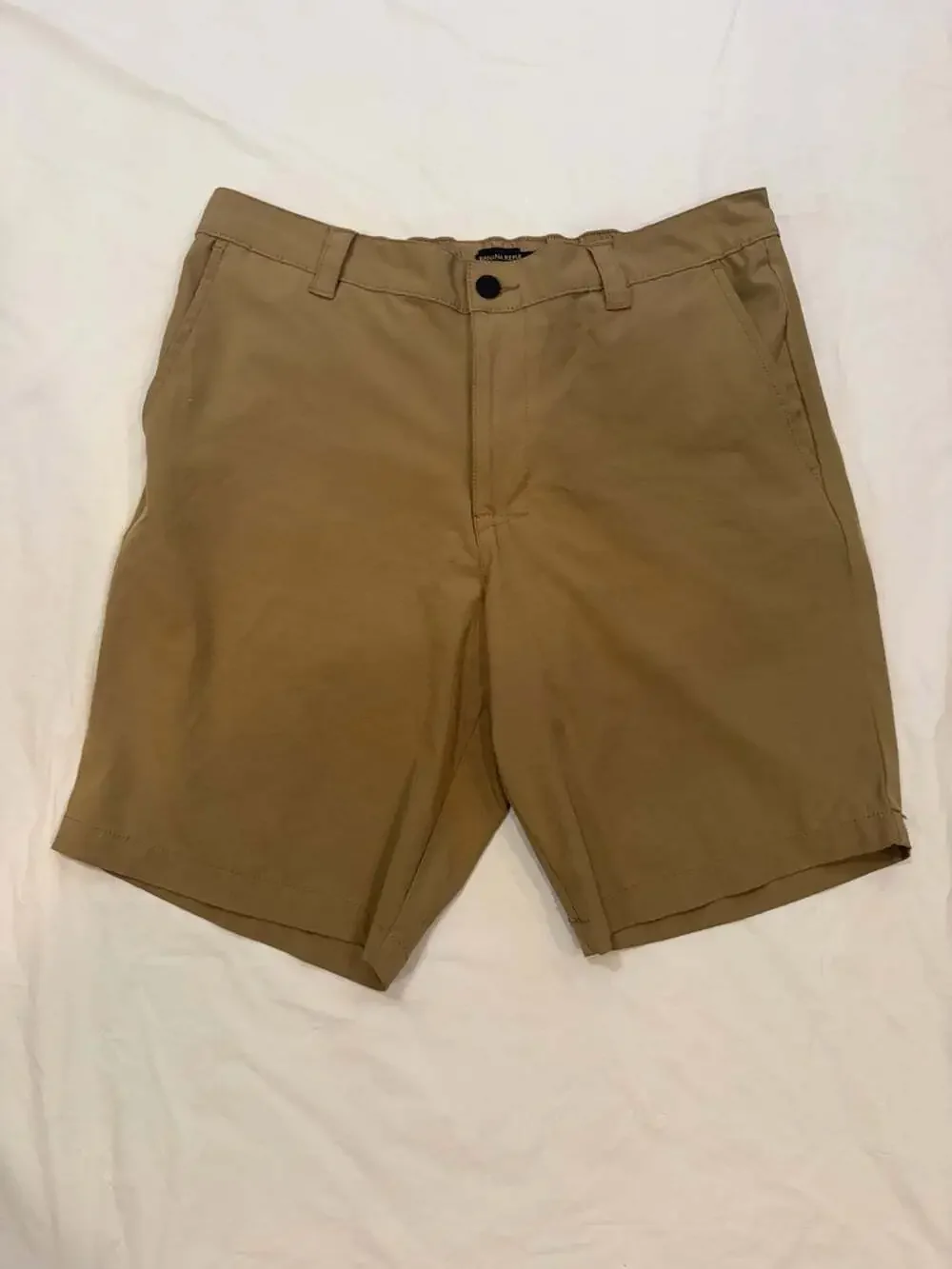 Banana Republic Shorts Men's 36x10 Tan Microfiber Fast Dry Partial Elastic Waist